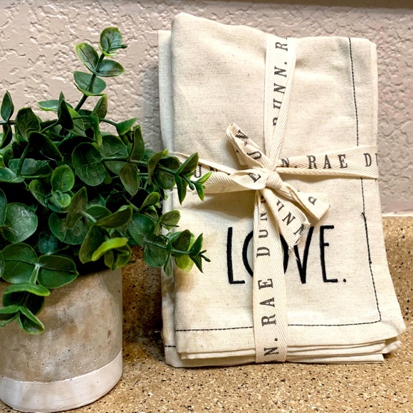 Rae Dunn Other - Rae Dunn Napkins🍭